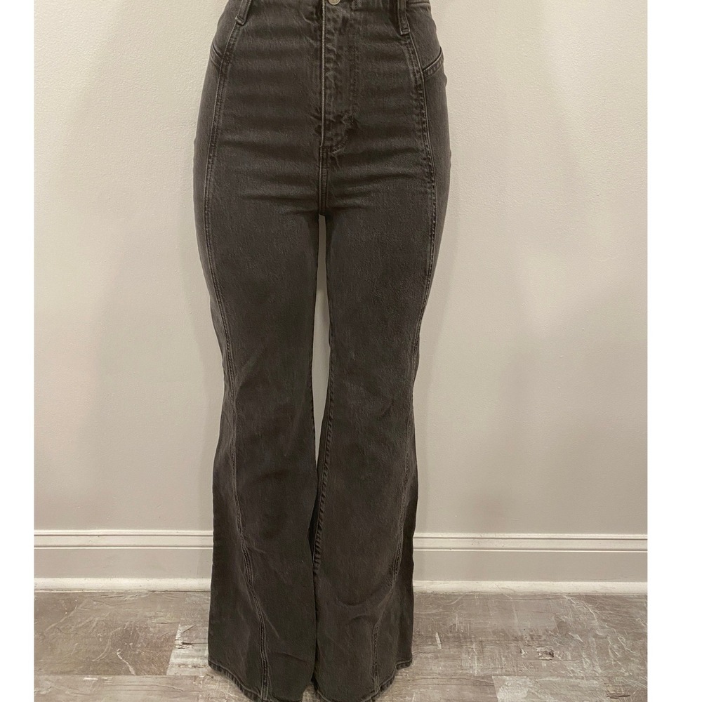 We The Free High Waisted Jeans Wide Leg Bell Bottom Womens Size 28 Faded Black - Picture 3 of 16